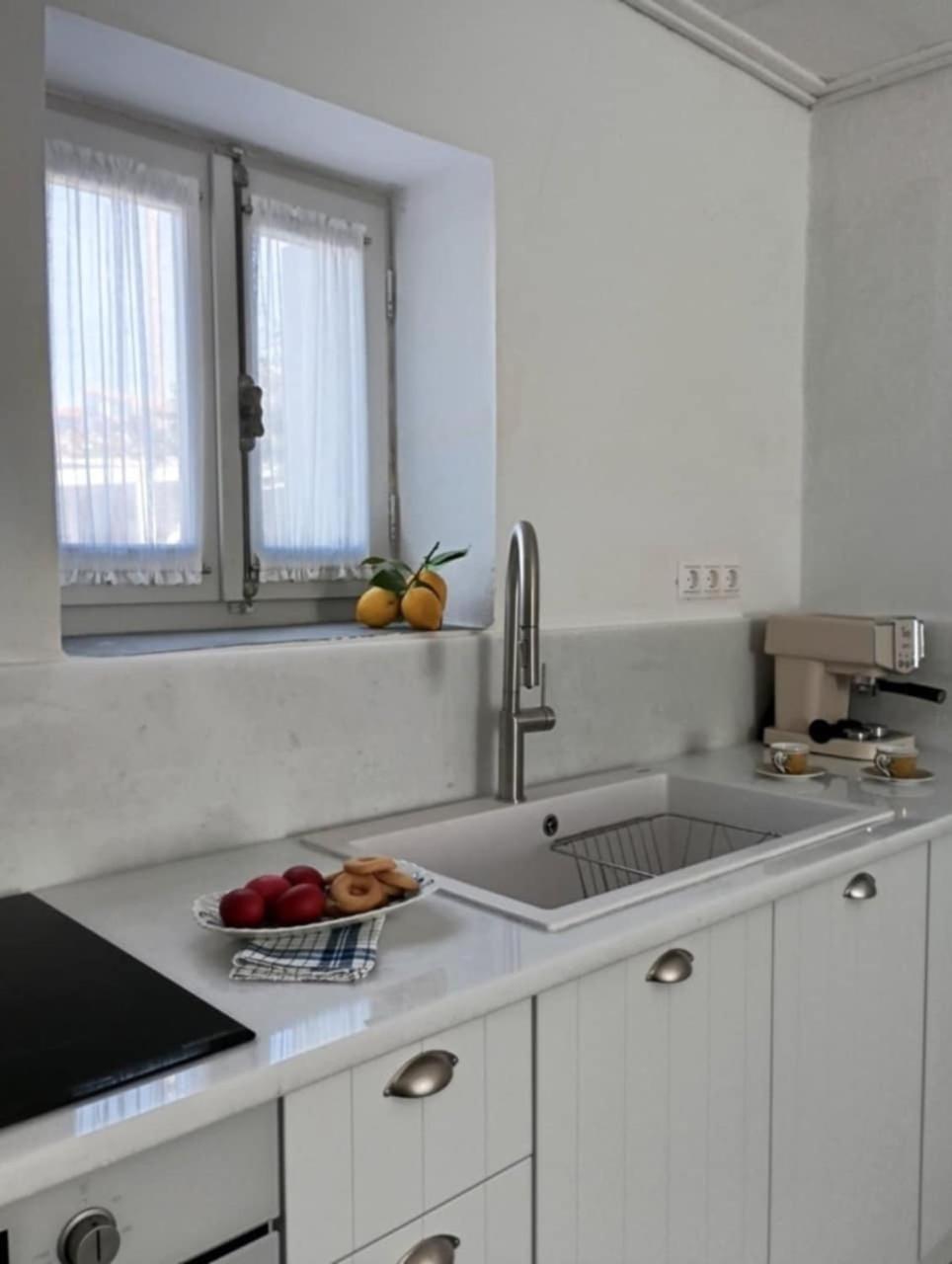 Aνεξάρτητη Παραδοσιακή Πέτρινη Κατοικία Corinth Ngoại thất bức ảnh
